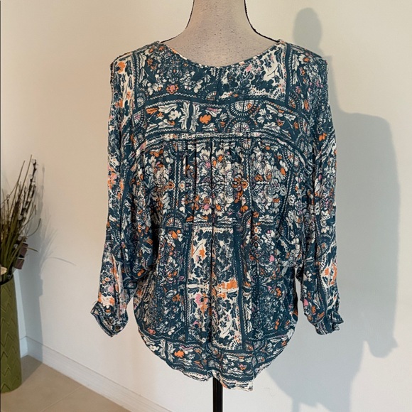 Maeve anthropolgie medium soft shirt 1783 - Picture 5 of 7